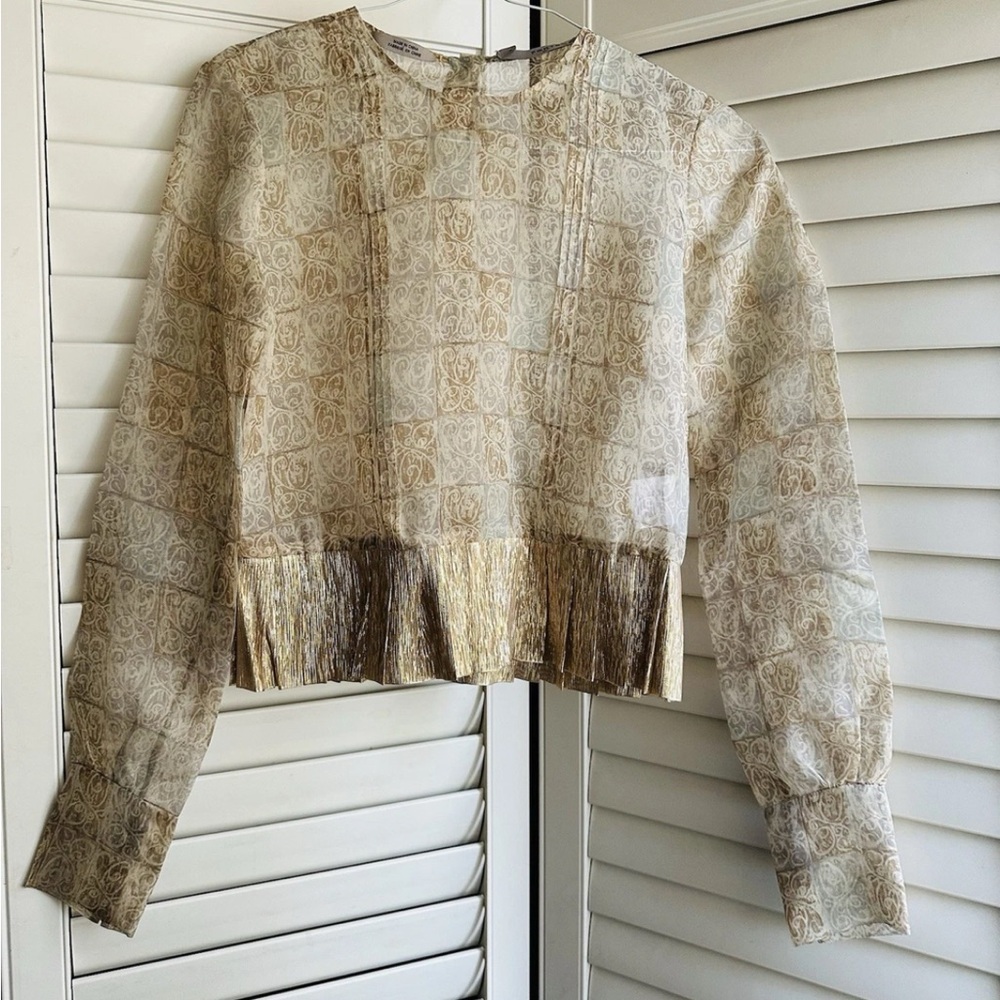 Ports 1961 beige blue sheer silk crop top/ Blouse,metallic gold lame’ pleats 4